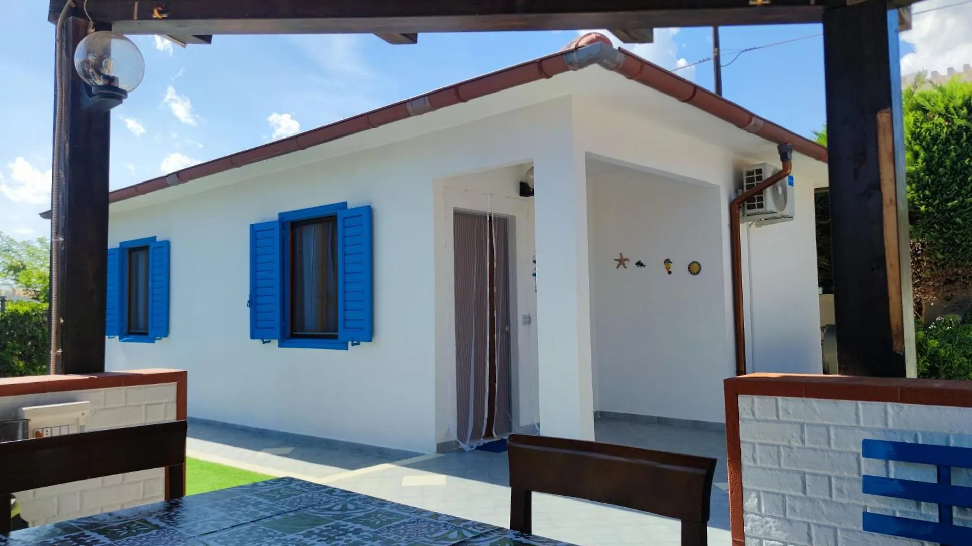Villa Mykonos Fontane Bianche Itálie