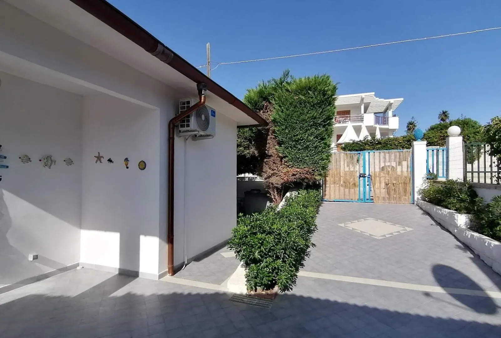 Villa Mykonos Fontane Bianche 0*,  Italy